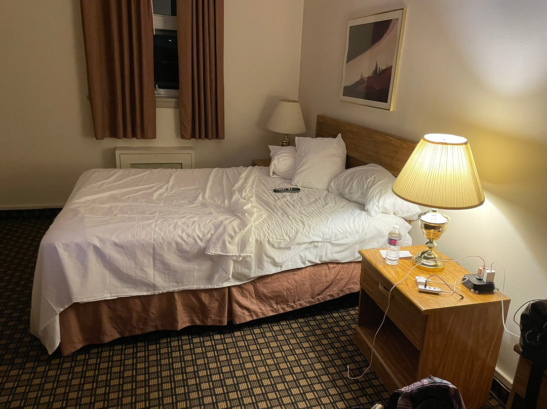 阿西尼博因戈登公园酒店主图