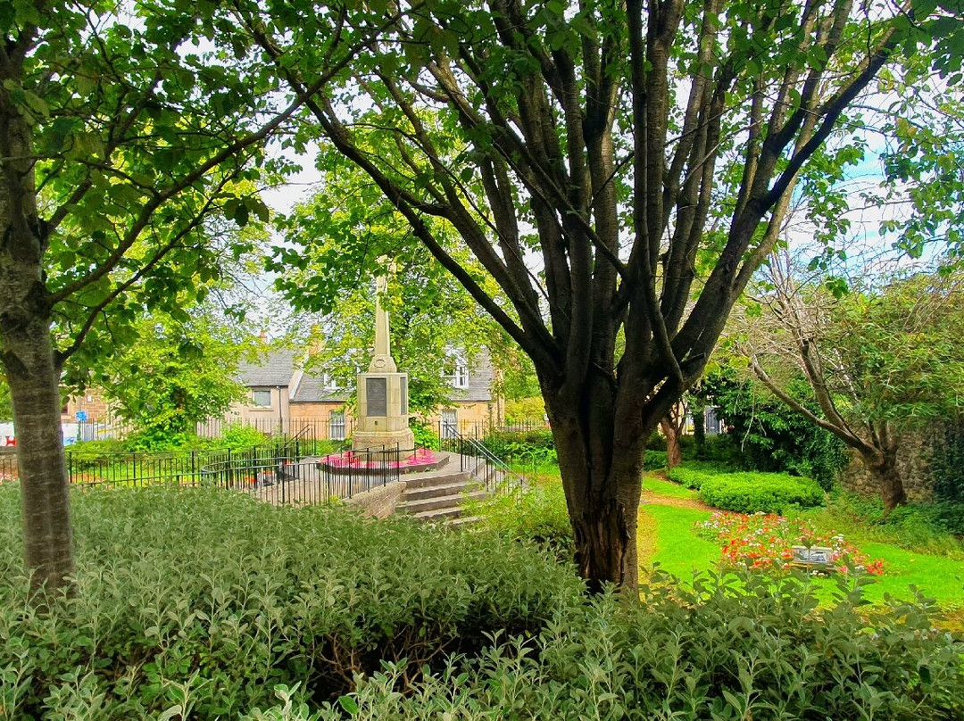 Inverkeithing War Memorial Gardens-Inverkeithing必去景点