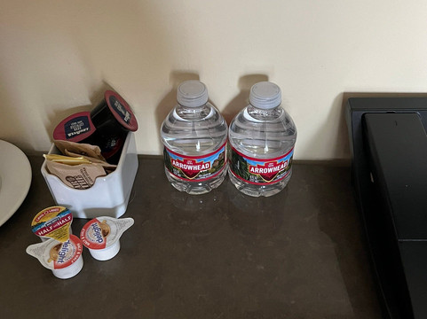 西尔泰酒店主图