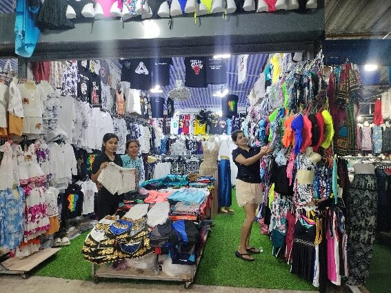 Shopping Sale Karon Plaza-卡伦必去景点