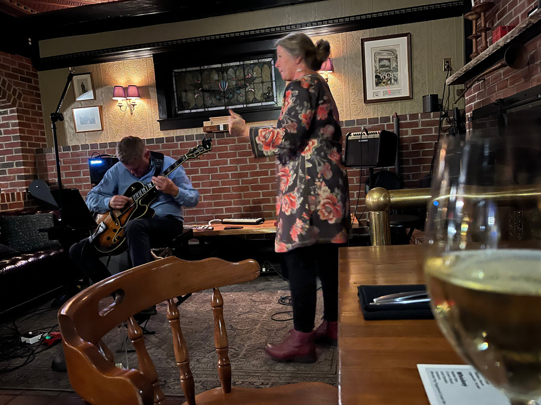 The Homeport Inn & Tavern主图