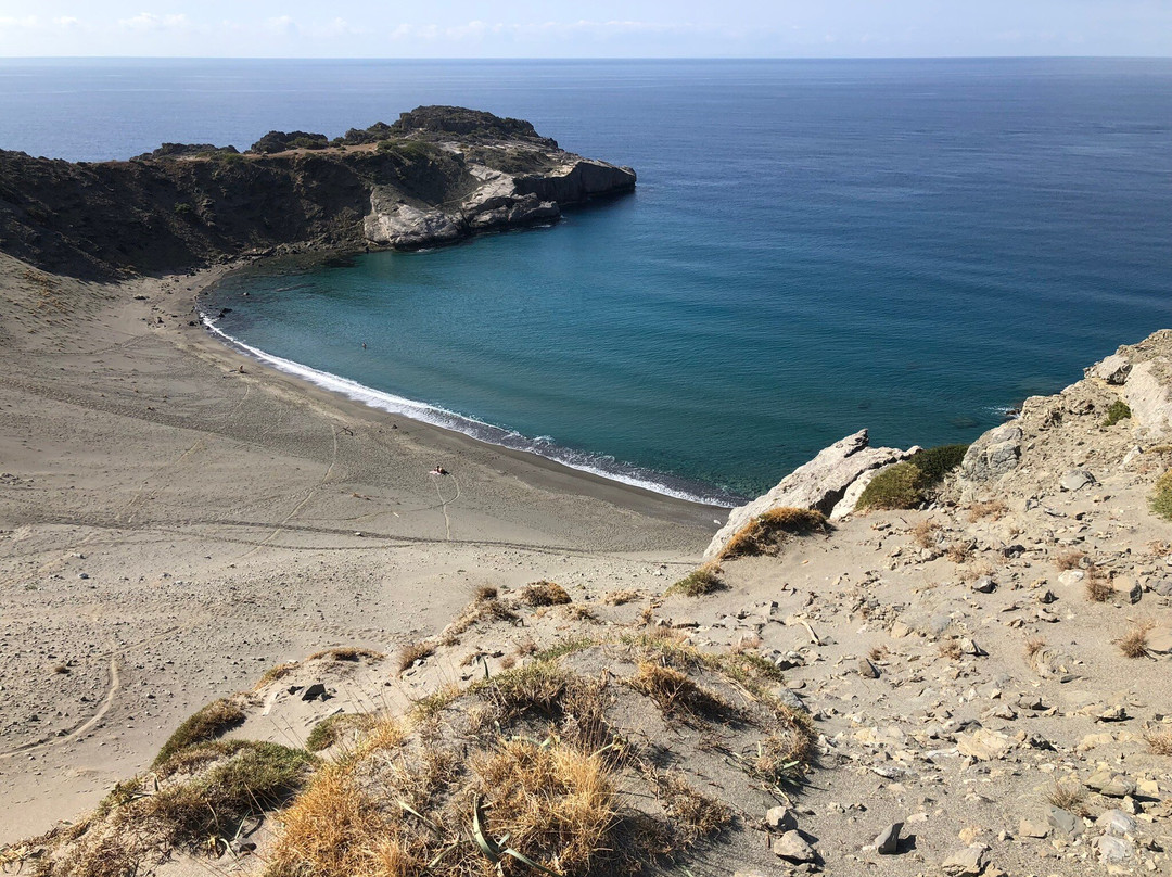 Paralía Alatsonkremnoí Ágios Pávlos景点图片