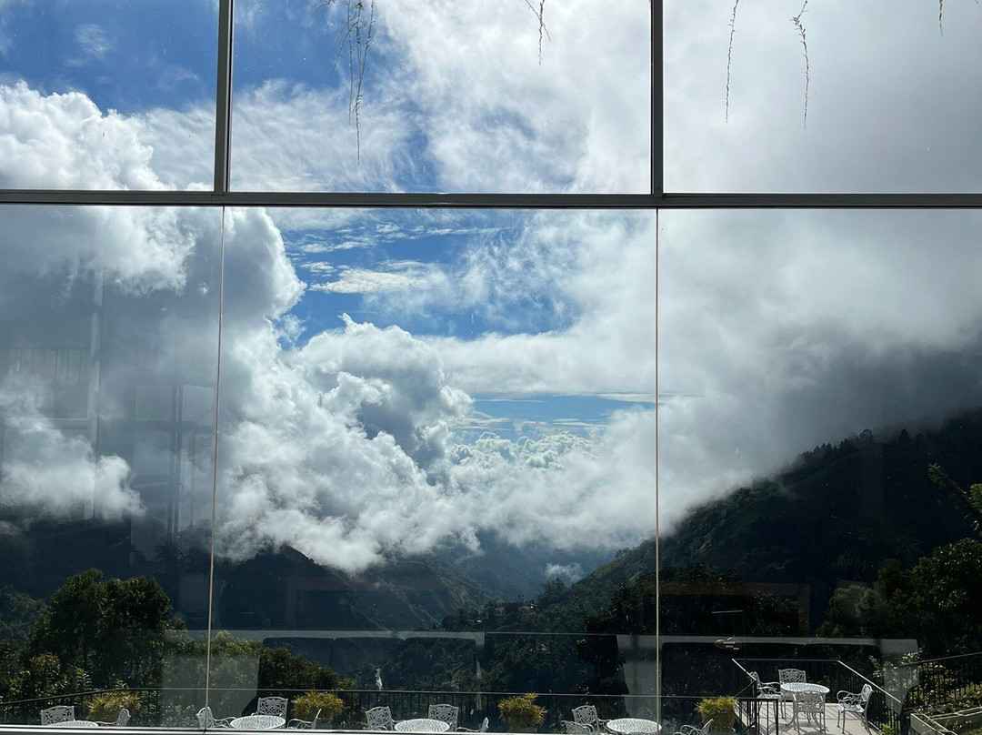 天堂边缘酒店主图