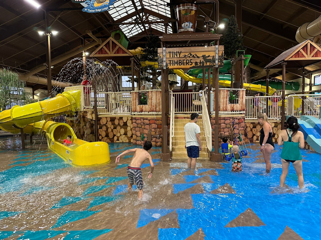 廷伯里奇别墅与水上乐园酒店主图