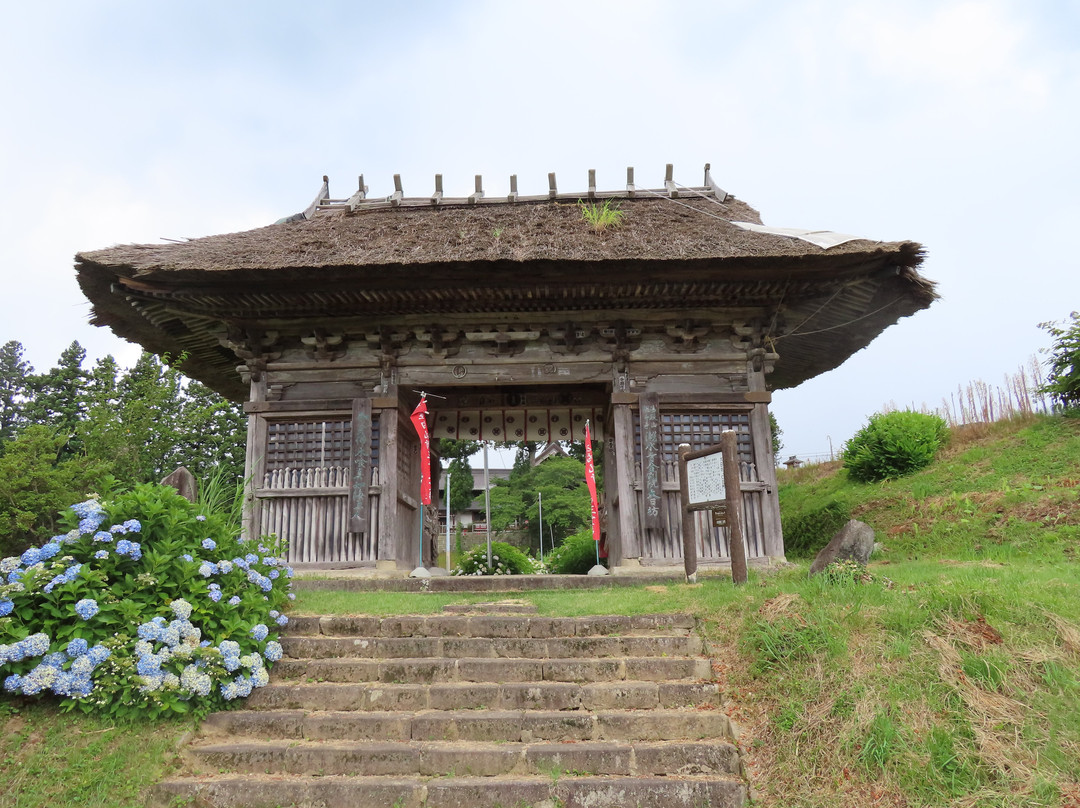 Dainichibo Temple-鹤冈市必去景点