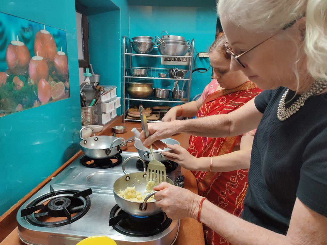 Incredible Krishna Cooking Workshop-焦特布尔必去景点
