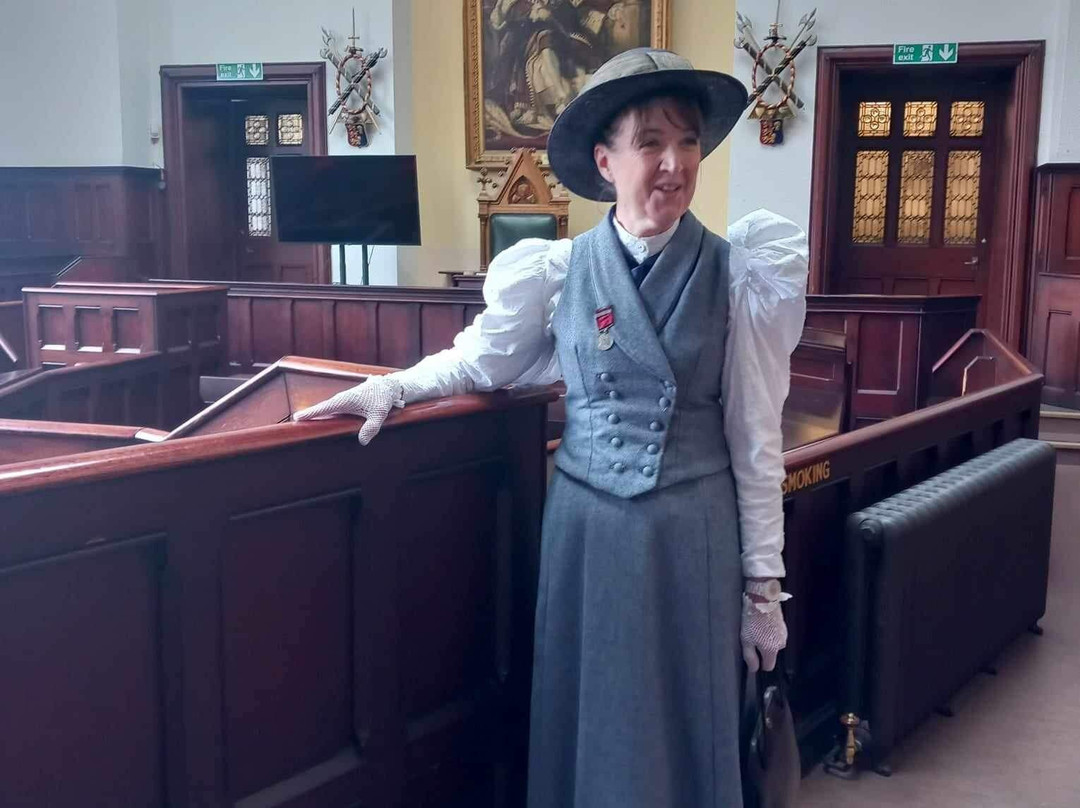 Chester Edwardian Lady Tour-切斯特必去景点