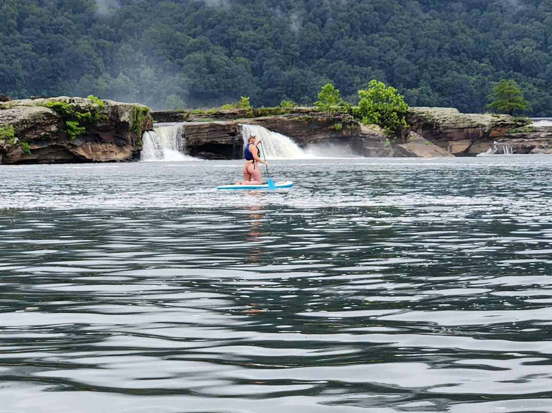Mountain Surf Paddle Sports景点图片