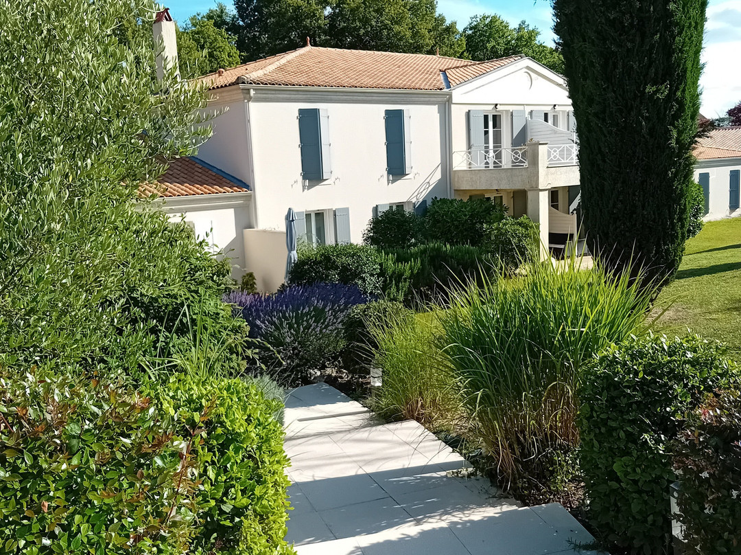 Hotel L' Echassier主图