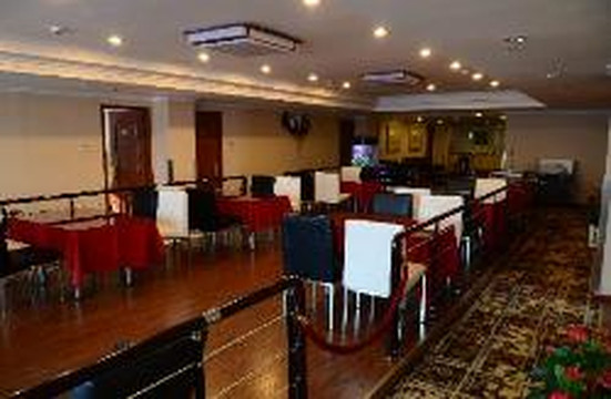 红楼大酒店（乌鲁木齐铁路局地铁站店）主图