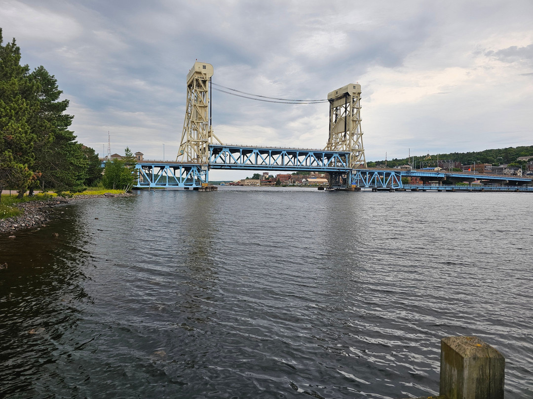 Ramada by Wyndham Hancock Waterfront主图