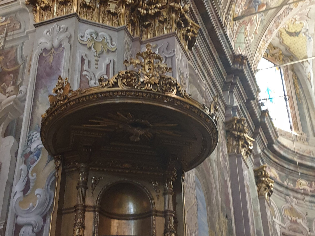 Basilica Di San Vittore景点图片