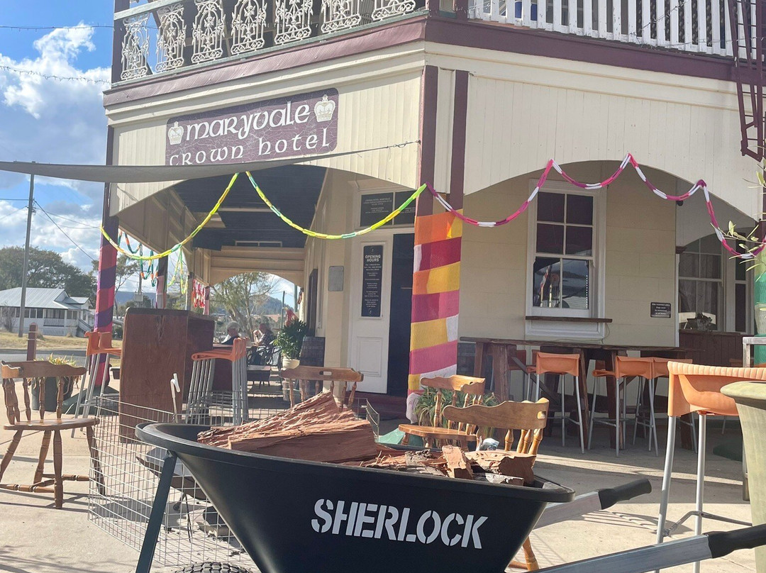 Maryvale Crown Hotel主图