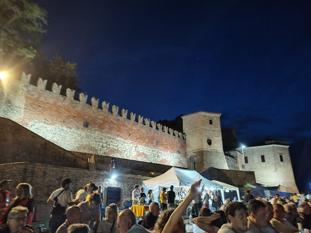 Castello di Montemagno景点图片