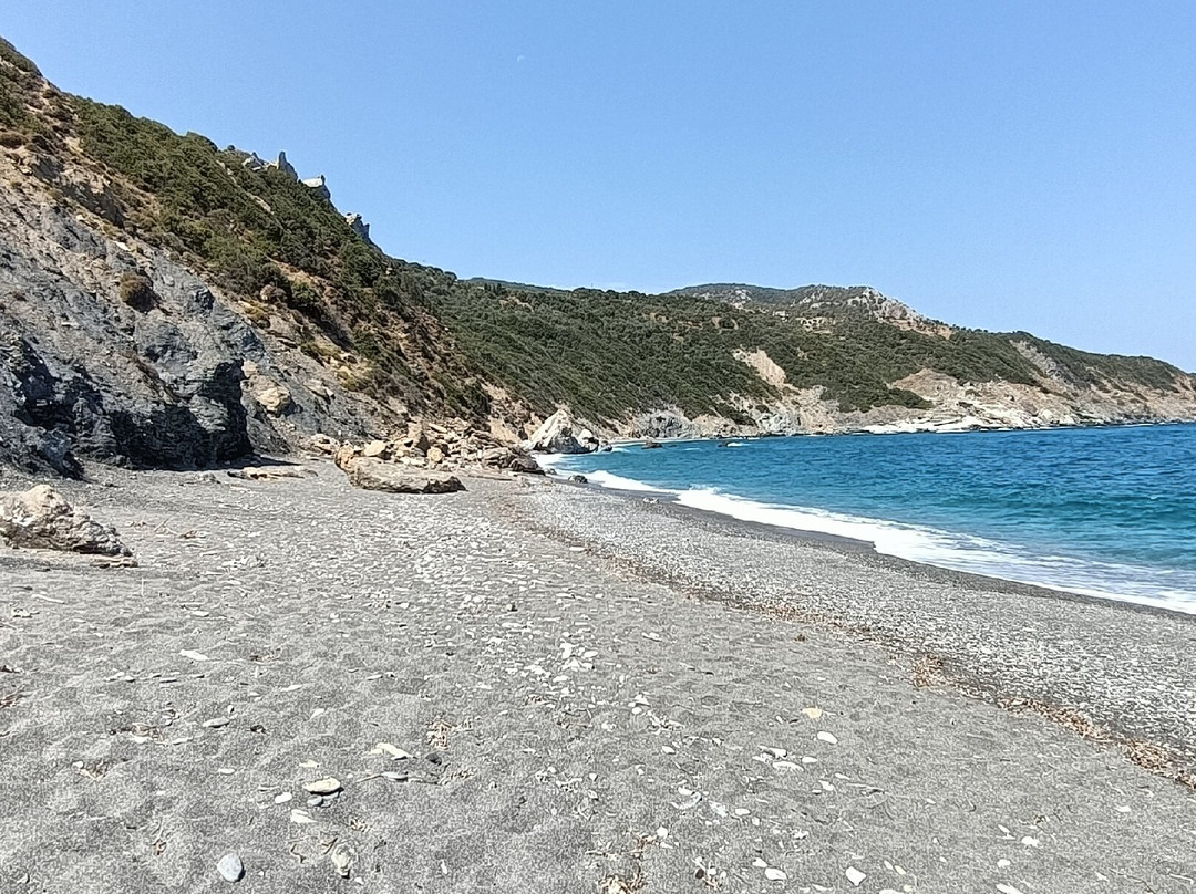 Megas Gialos Beach-Kalivia必去景点