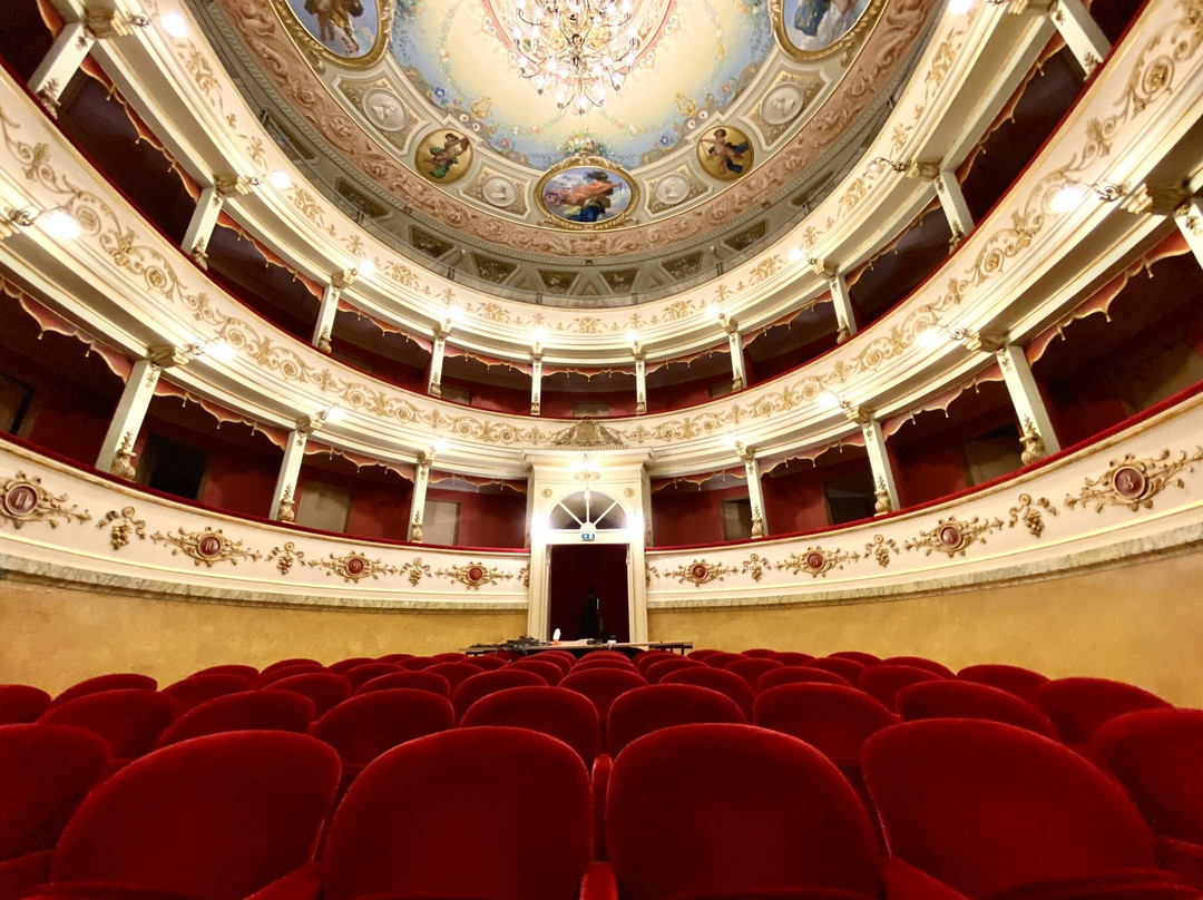 Teatro Giuseppe Verdi景点图片