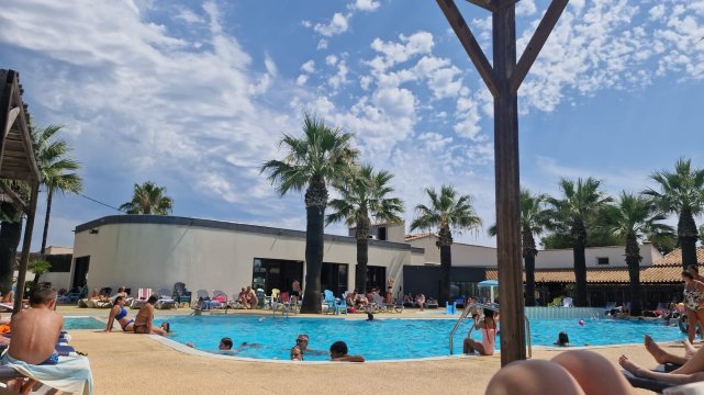 Les Méditerranées - Camping Charlemagne-官方