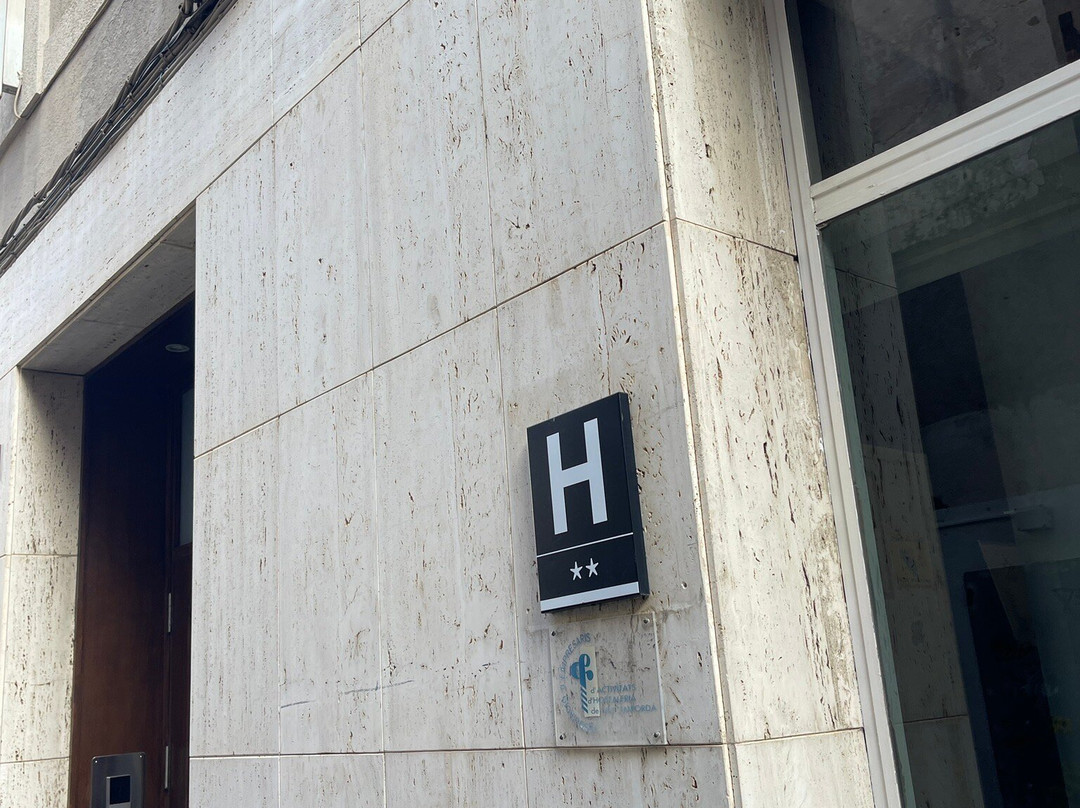 Hotel Carbonell主图