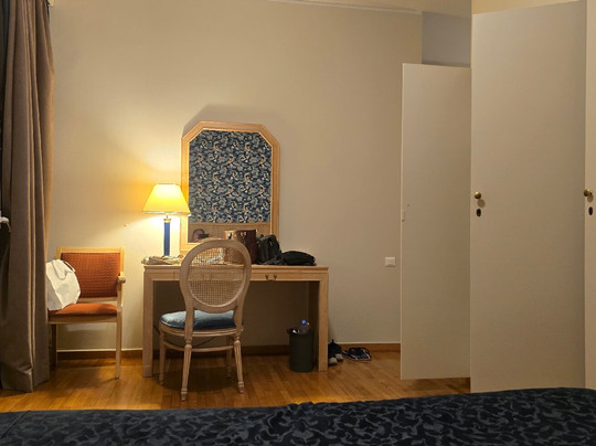 德利斯公寓式酒店主图