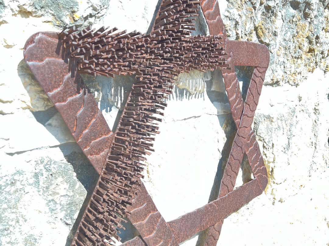 The Coming King Sculpture Prayer Gardens-克尔维尔必去景点