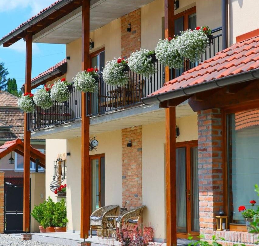 Ama Guest House