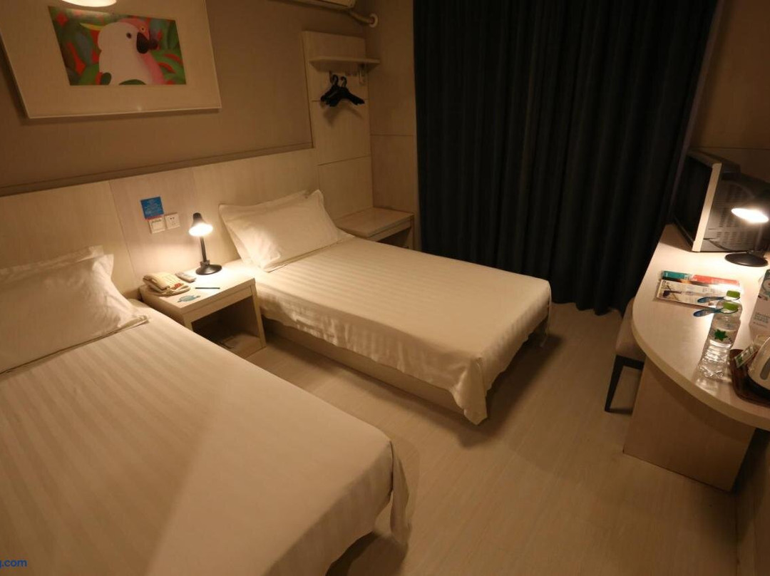 保定锦江之星火车站酒店