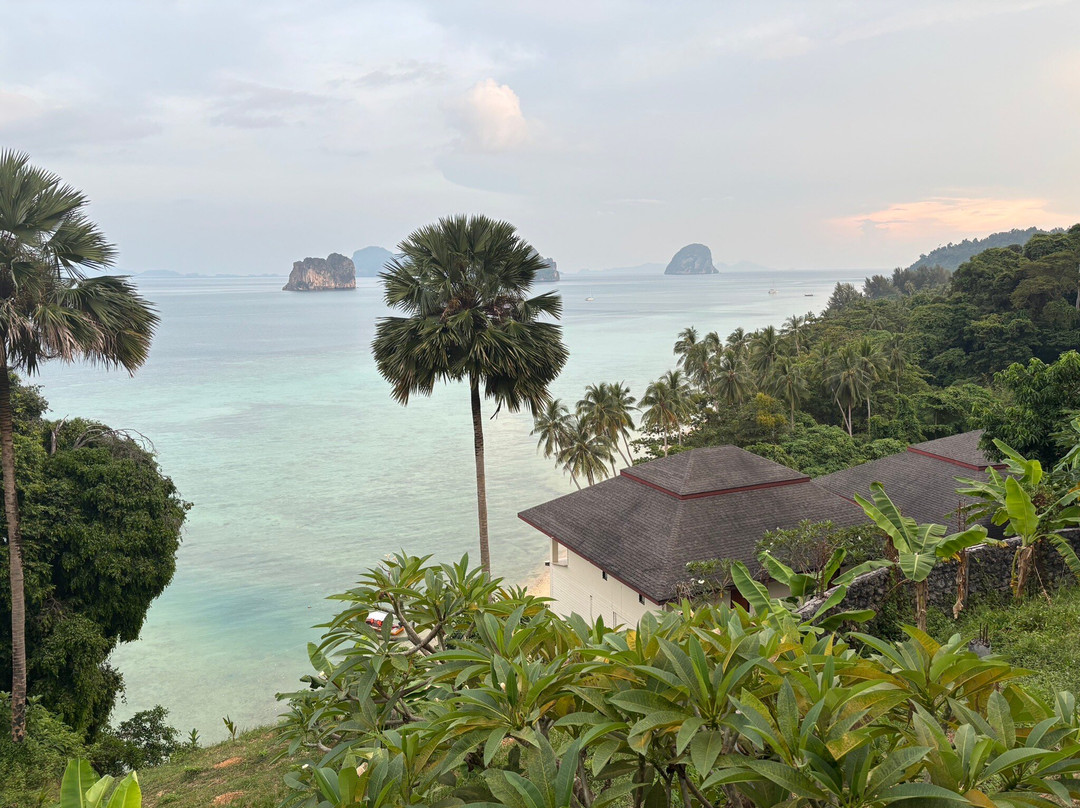 Koh Ngai Paradise Beach Resort主图