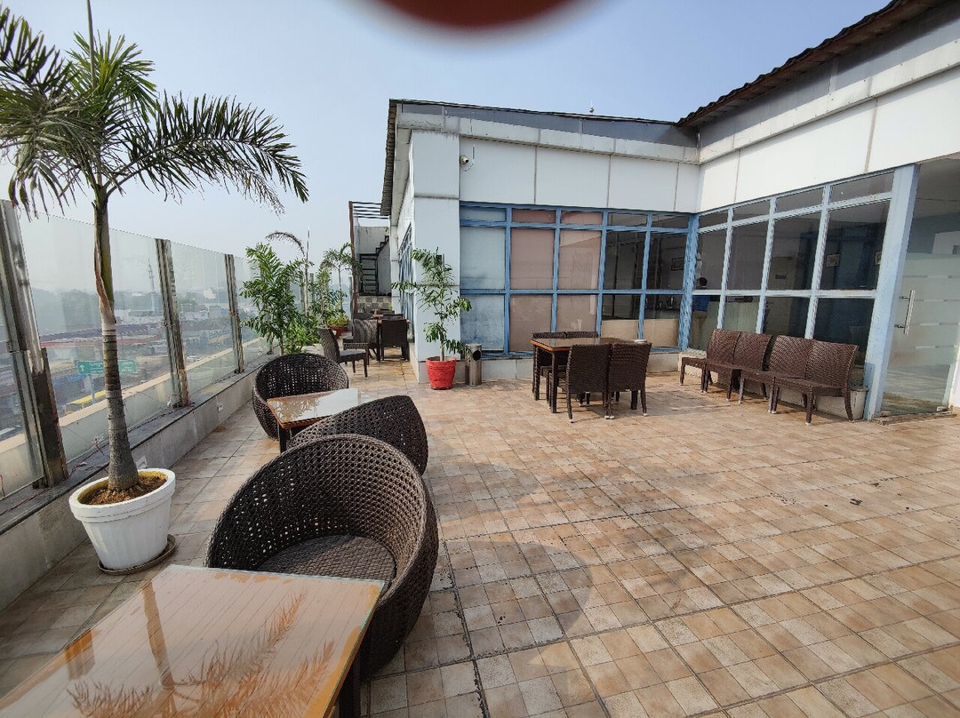 Hotel Deep Clarks Inn Lucknow主图