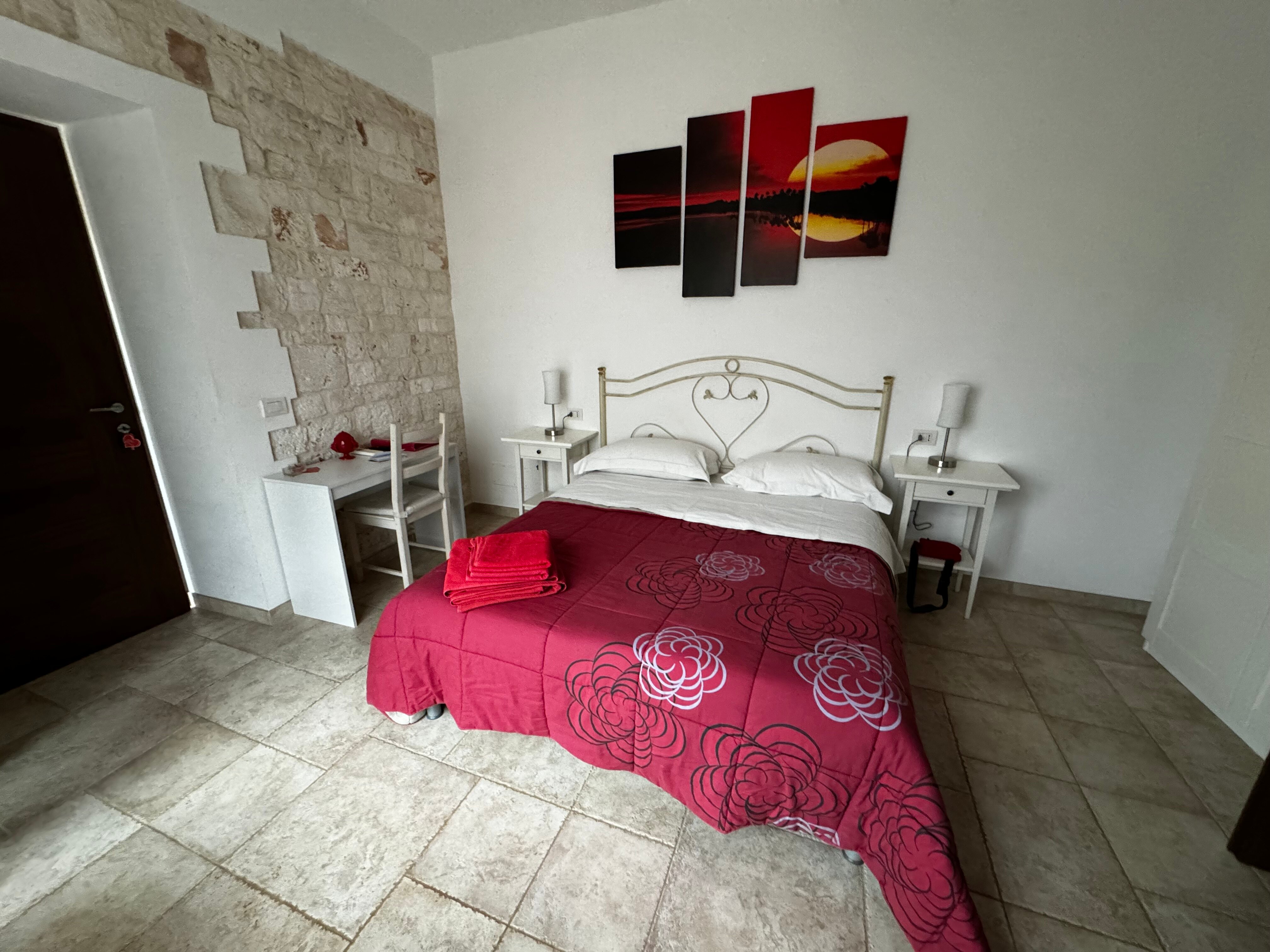 Ape Rossa B&B-官方