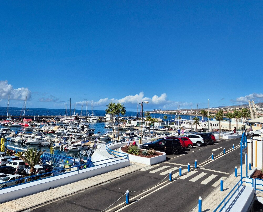 Club Nautico Puerto Colon-奥德杰海岸必去景点