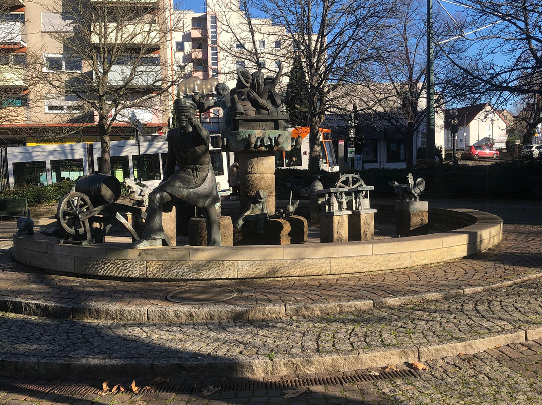 Wurstmarktbrunnen-巴特迪克海姆必去景点