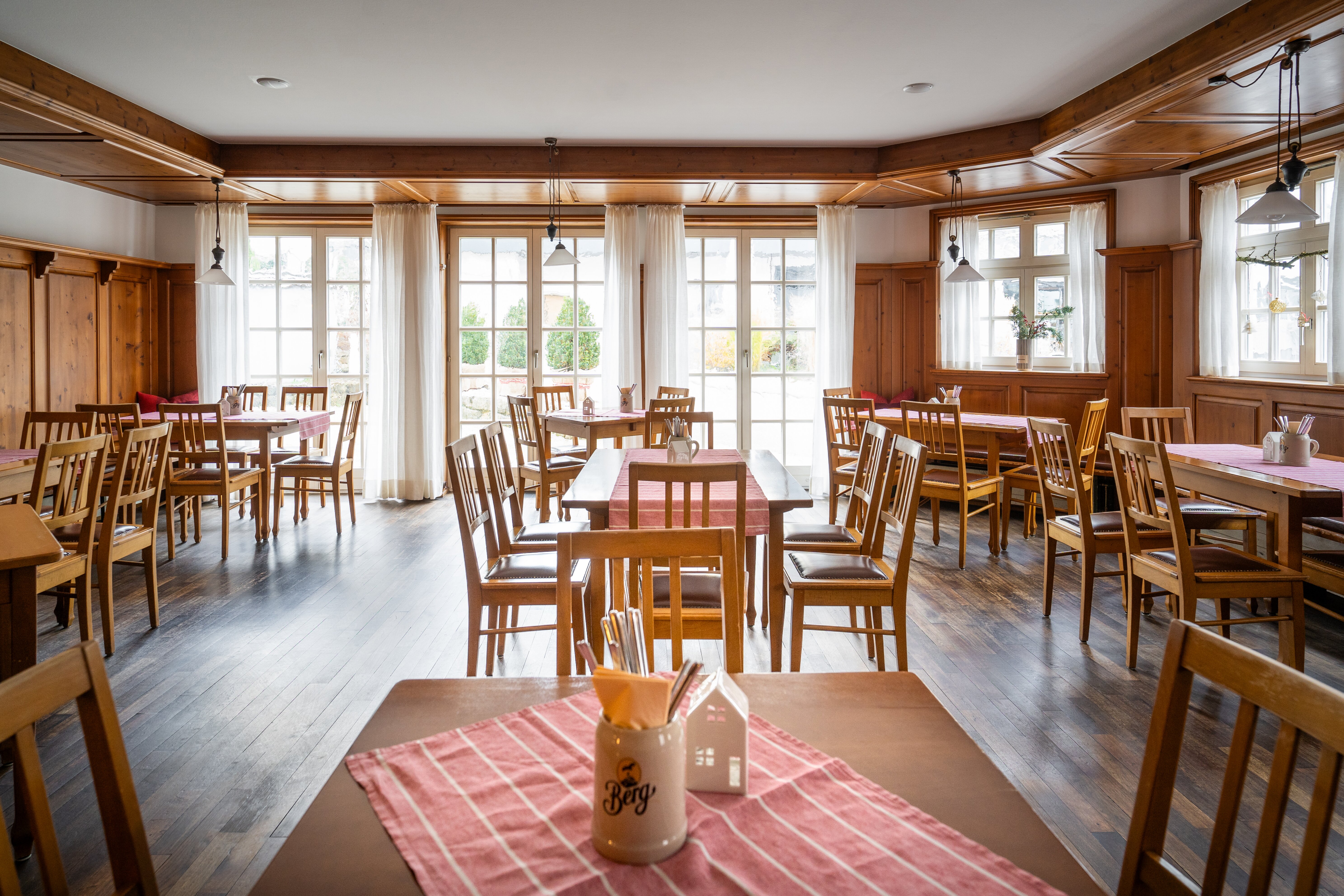 Hotel Gasthof Zum Ochsen-餐饮