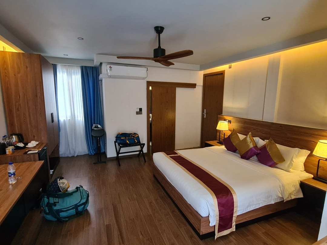 缅栀花精品旅馆主图