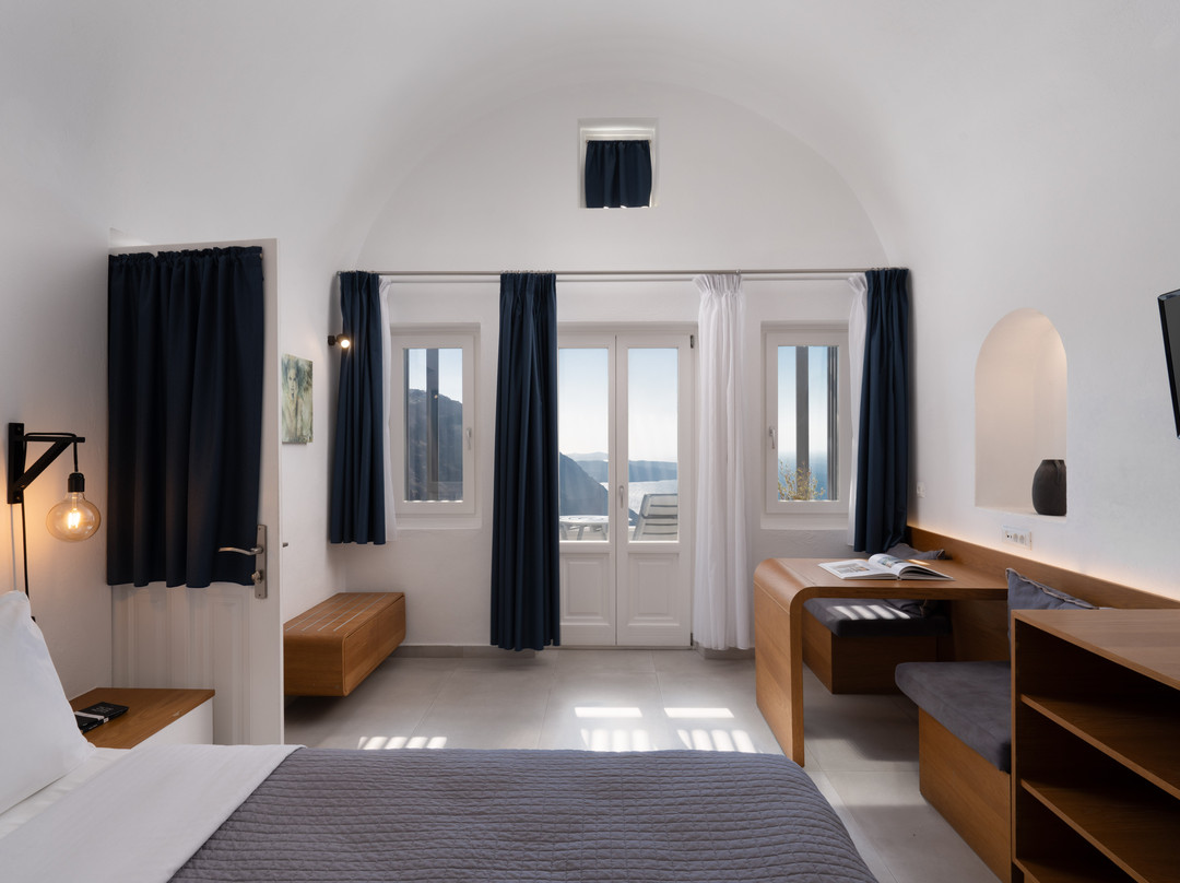 圣托里尼岛普林赛斯温泉酒店主图