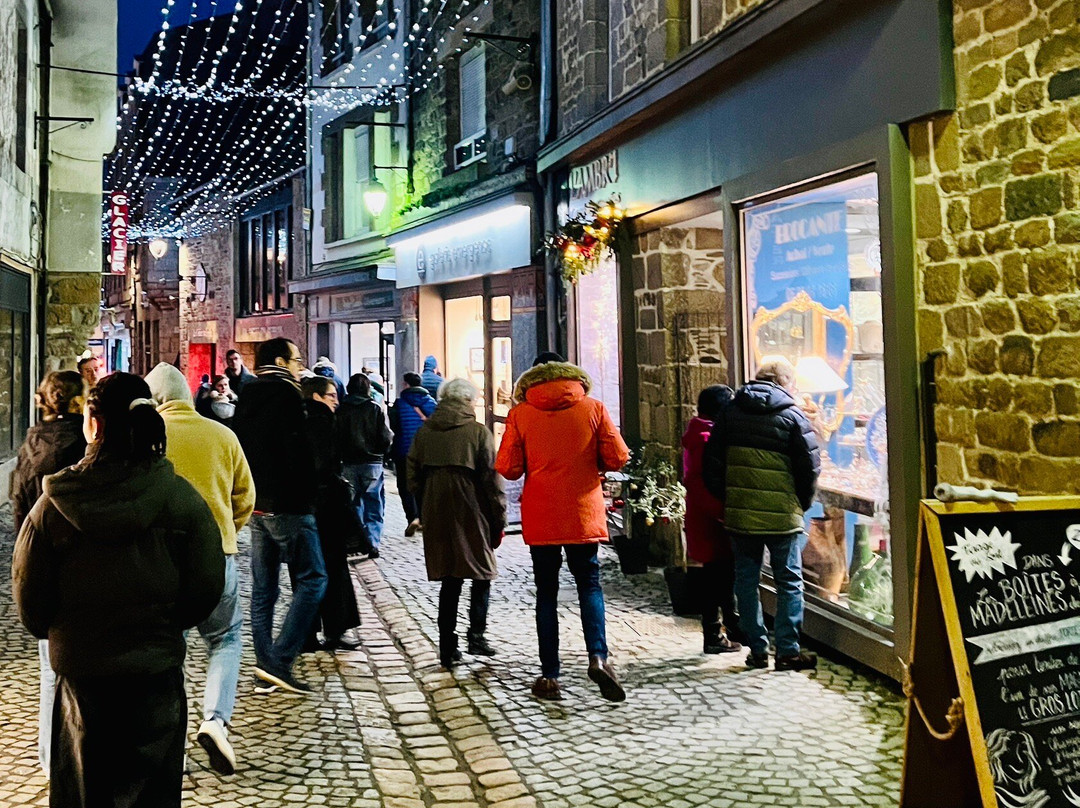 Les Rues Commerçantes De Paimpol景点图片