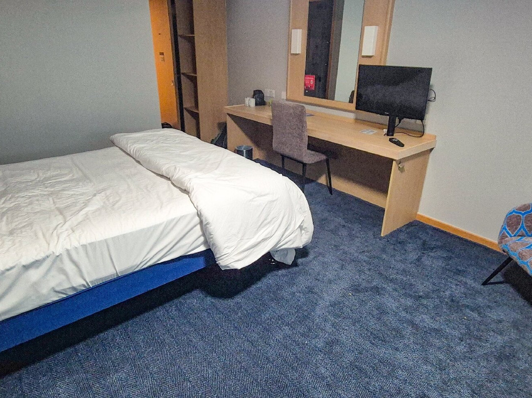 Travelodge Nottingham Em Airport Donington Park M1主图