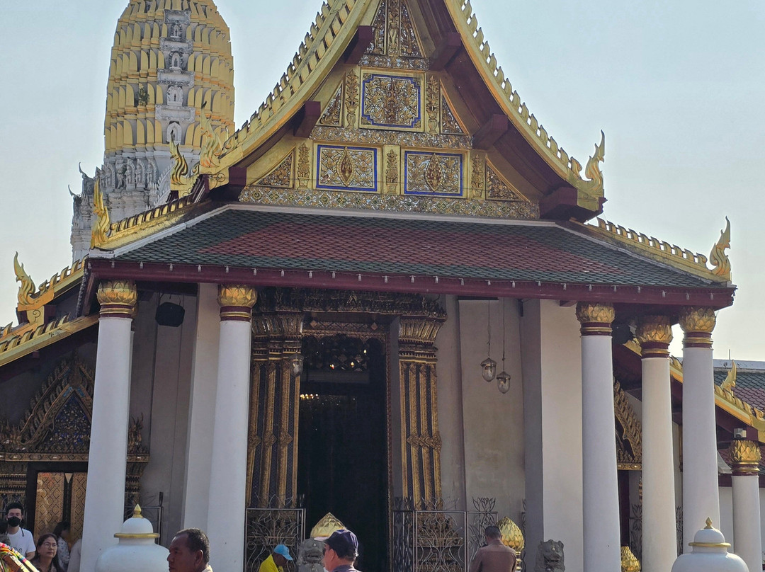 Phra Buddha Chinnarat景点图片