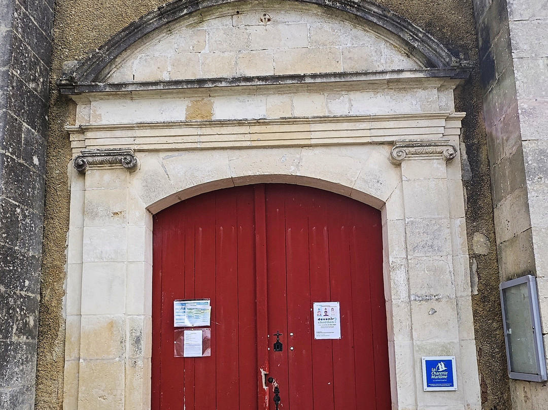 Église De Saint Médard-Saint Medard d'Aunis必去景点