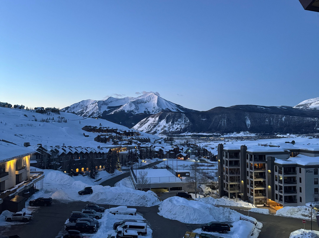 Elevation Hotel & Spa主图