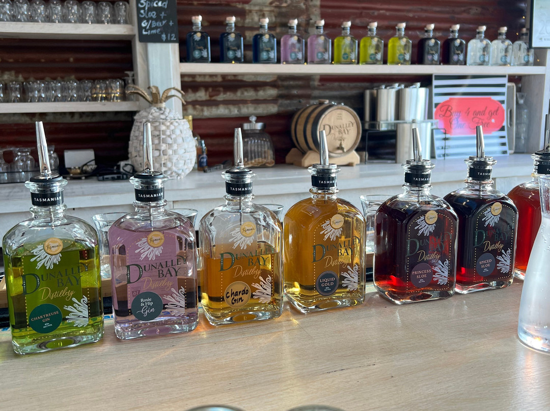 Dunalley Bay Distillery - Eat & Drink景点图片
