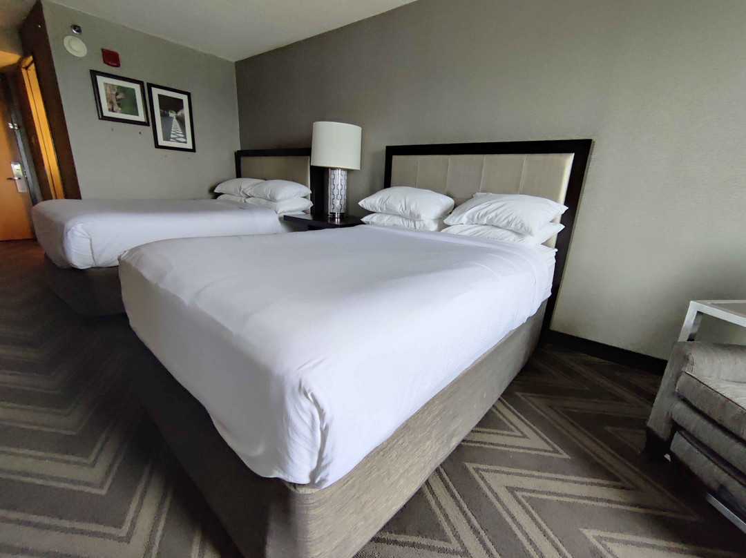 Sheraton Bucks County Langhorne主图