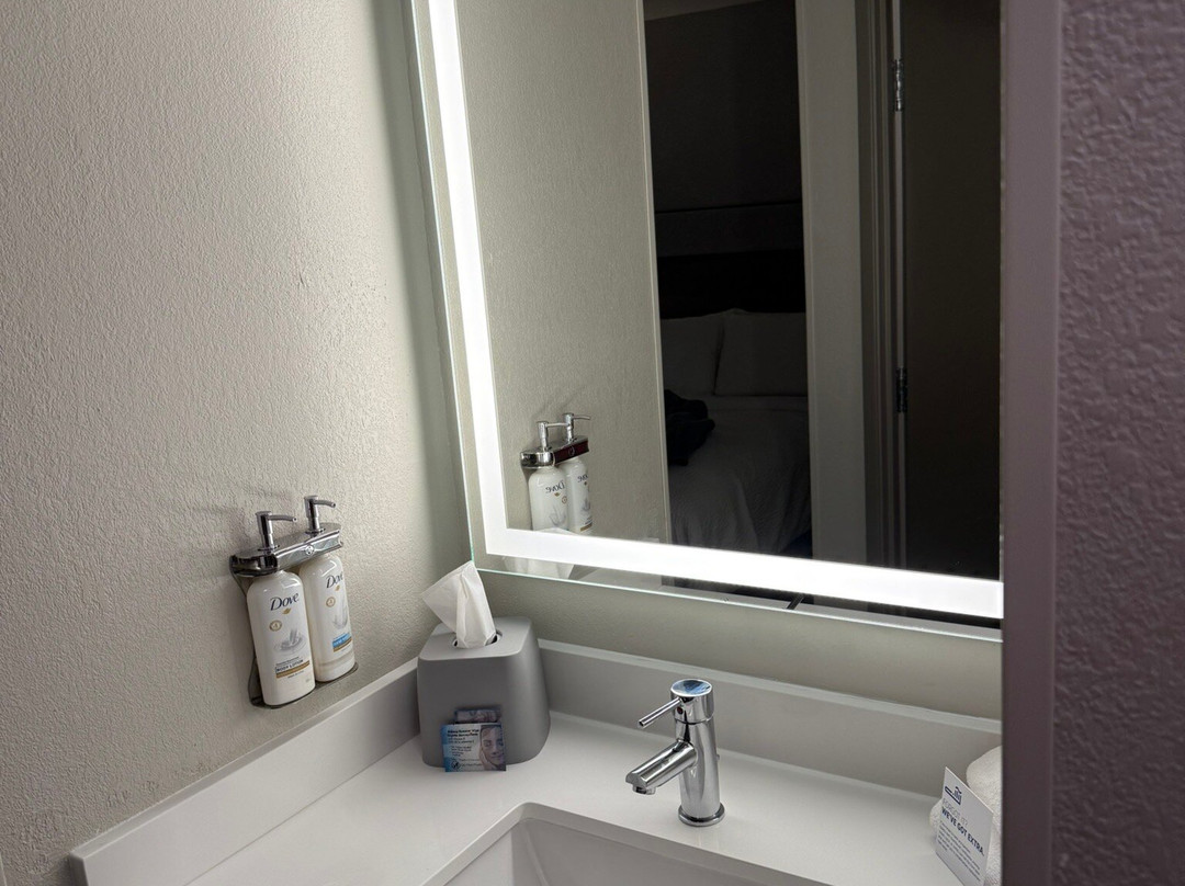 Holiday Inn Express Evansville - West By IHG主图