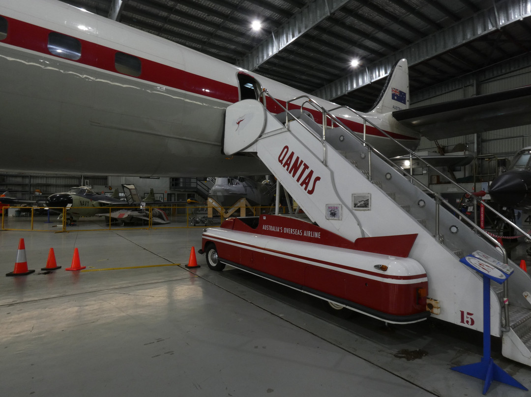 Historical Aircraft Restoration Society景点图片