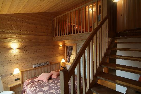 Hotel Restaurant La Placa主图