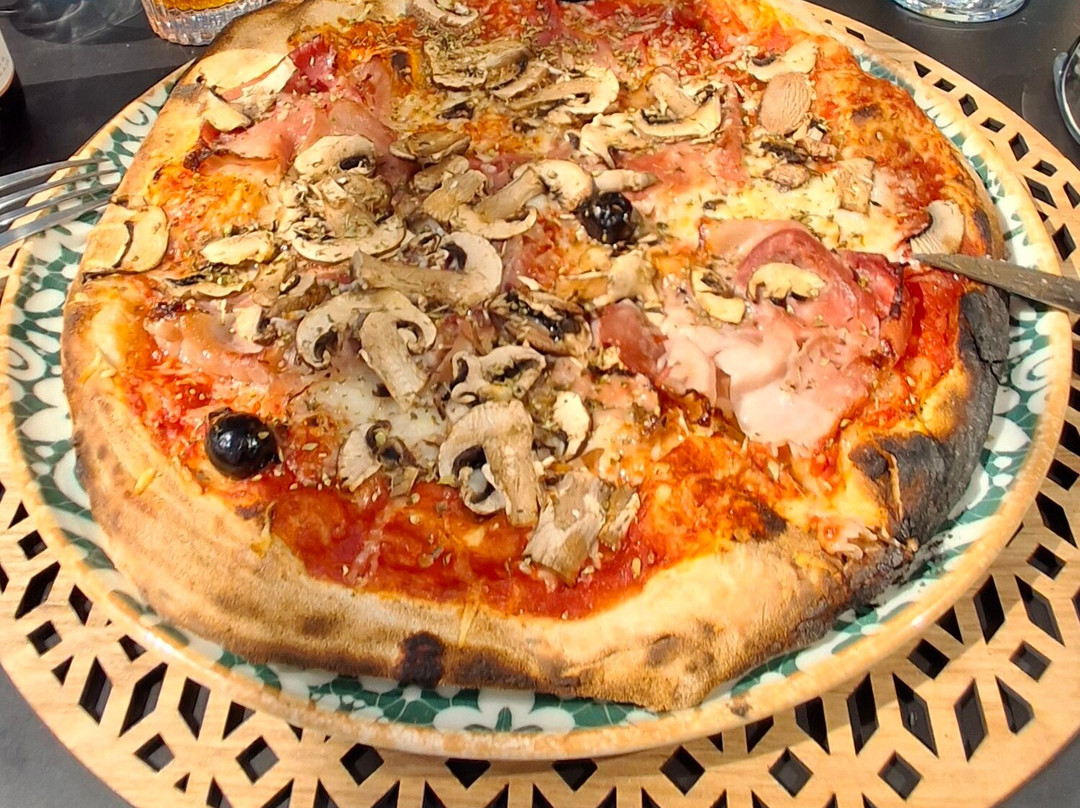 Le Carré Pizza