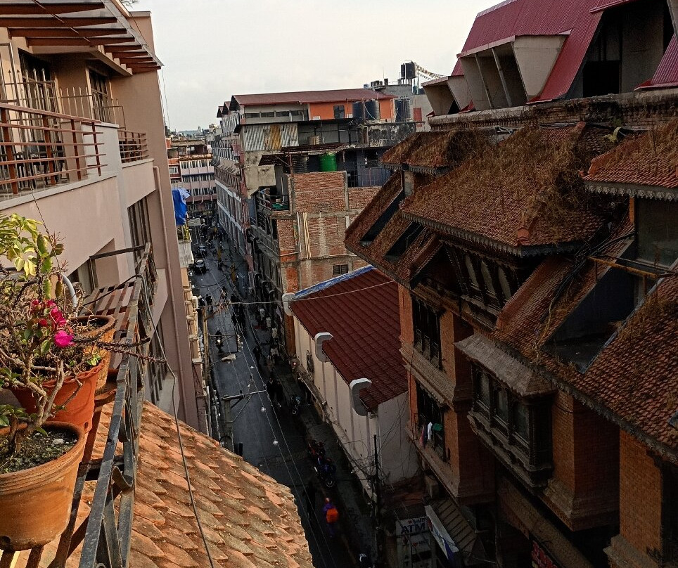 旅行者之家主图