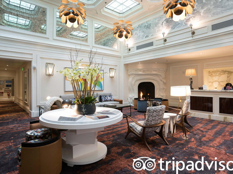 加勒瑞公园酒店主图