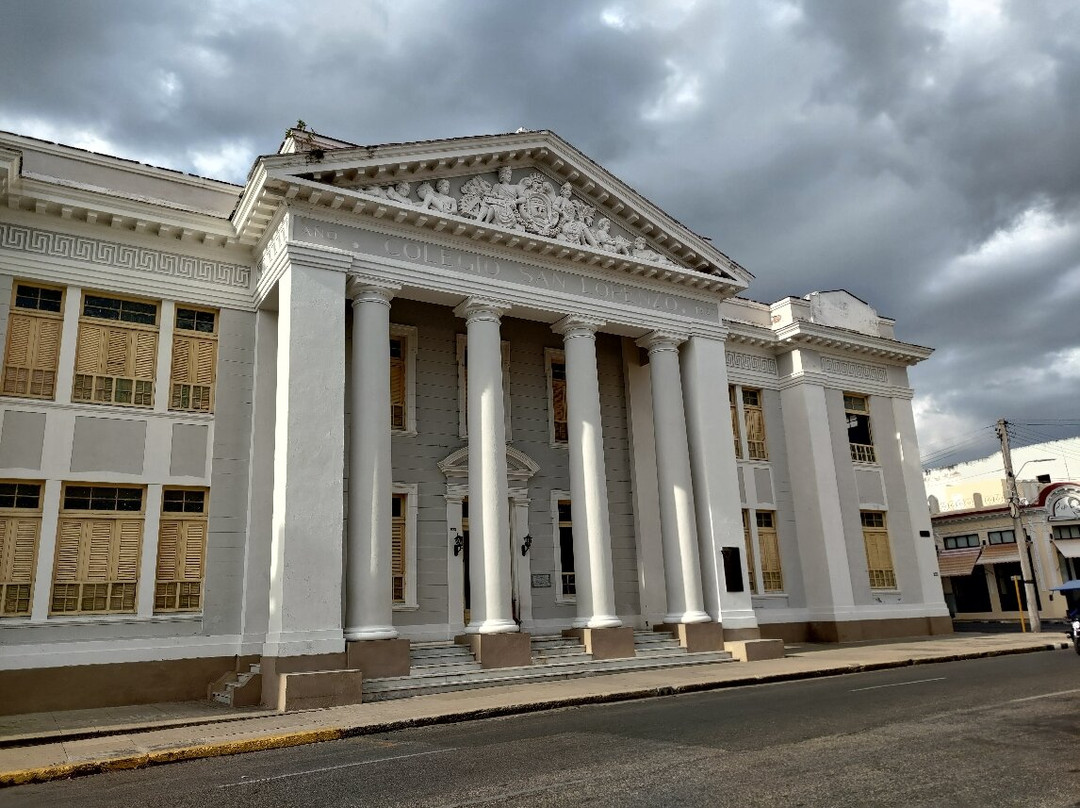 Parque Jose Martí-西恩富戈斯必去景点