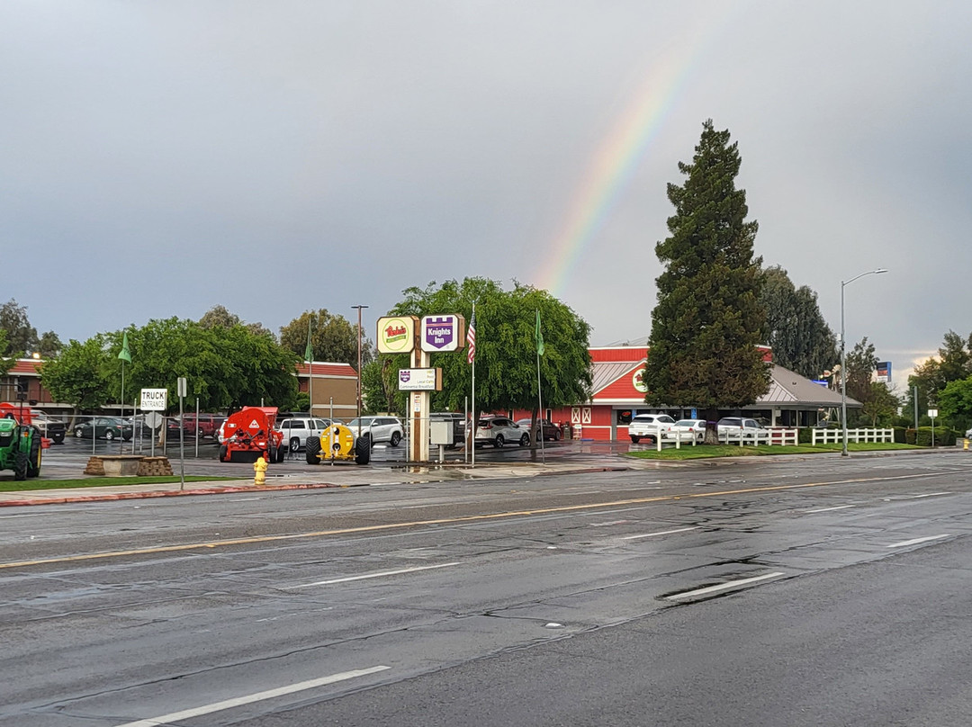 Knights Inn Madera主图