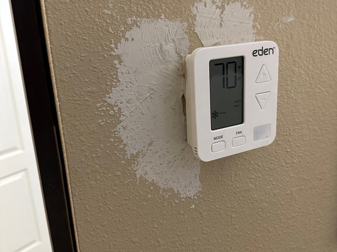 拉雷达勒姆机场希尔顿花园酒店主图